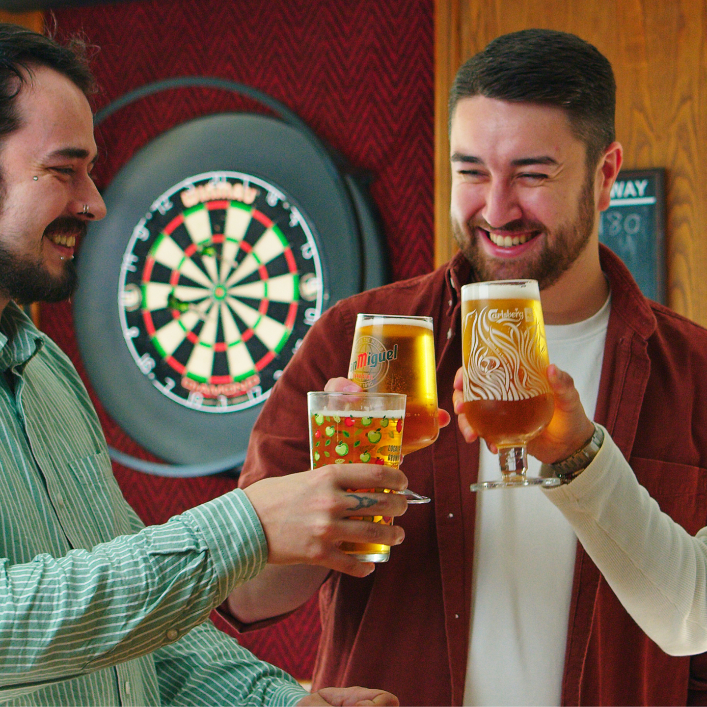 Raise a glass This Father's Day at The Fiddlers in Northampton!